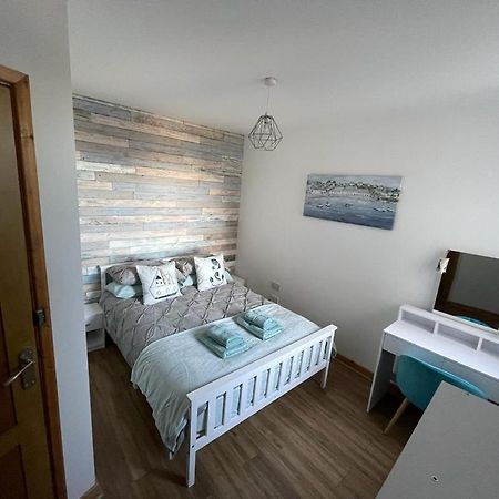 Harbour Loft! Newly Refurbished 3 Bed Flat! Apartment Burry Port Exterior photo