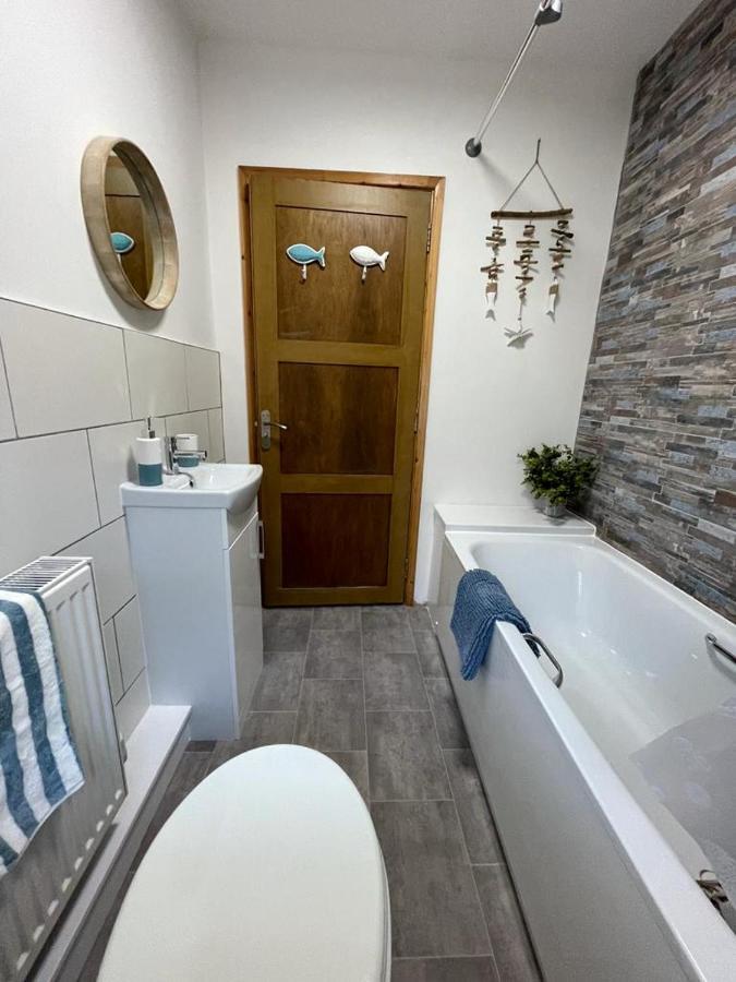 Harbour Loft! Newly Refurbished 3 Bed Flat! Apartment Burry Port Exterior photo