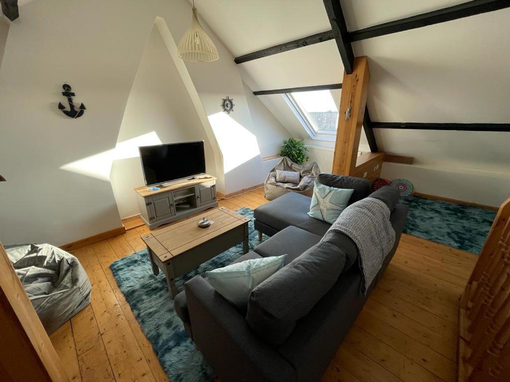 Harbour Loft! Newly Refurbished 3 Bed Flat! Apartment Burry Port Exterior photo