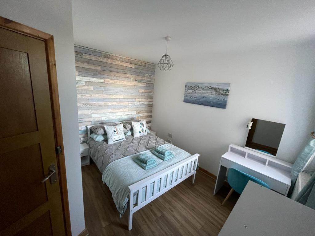Harbour Loft! Newly Refurbished 3 Bed Flat! Apartment Burry Port Exterior photo